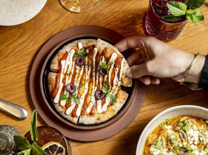 Restaurant Meïda à Saint-Ouen-sur-Seine, France