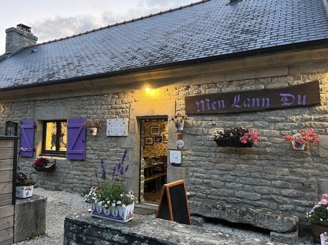 Restaurant Men Lann Du à Plomeur, France