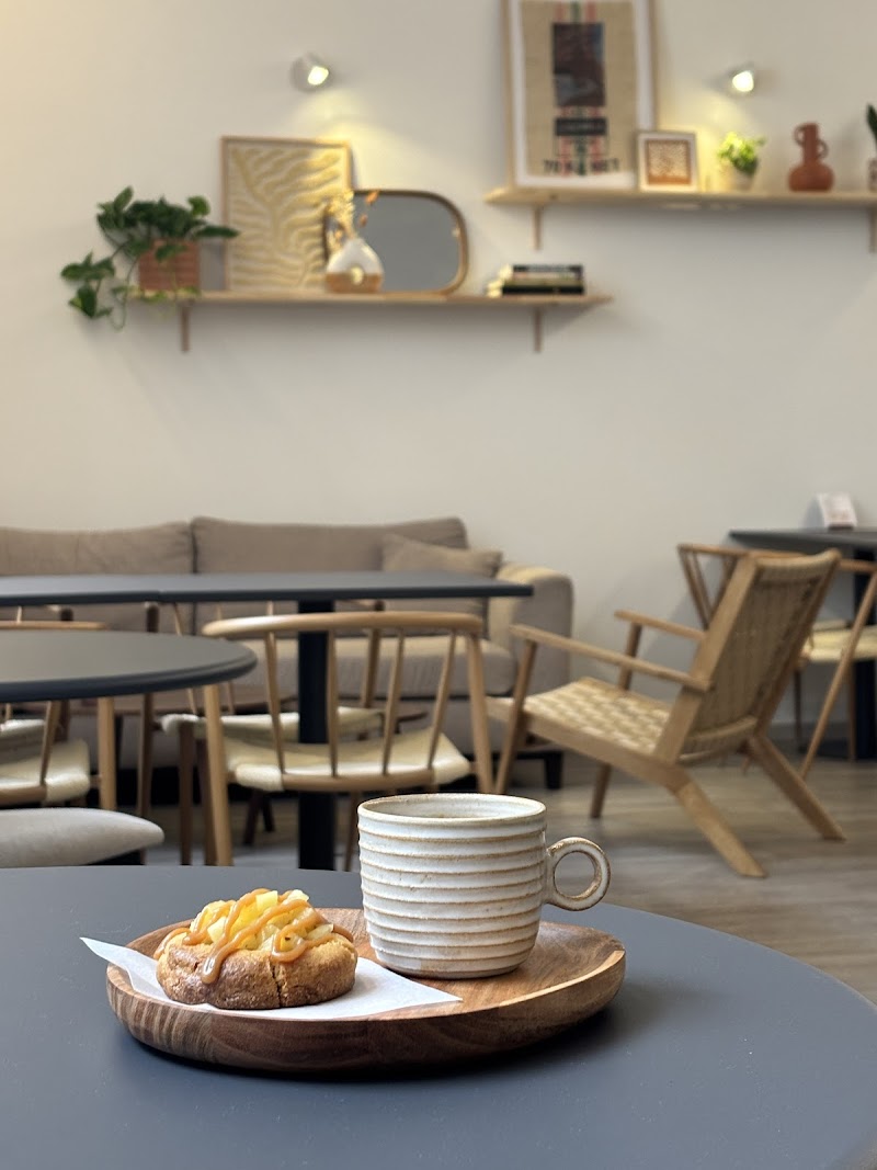 Restaurant Miblo Coffee shop à Épernay, France