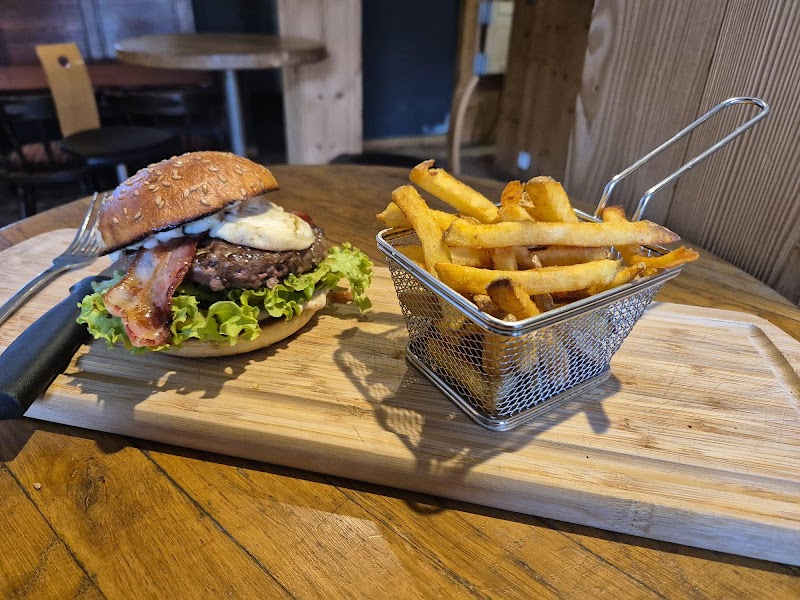 Restaurant Micro-Brasserie / Distillerie K&G Green Valley à Mieussy, France