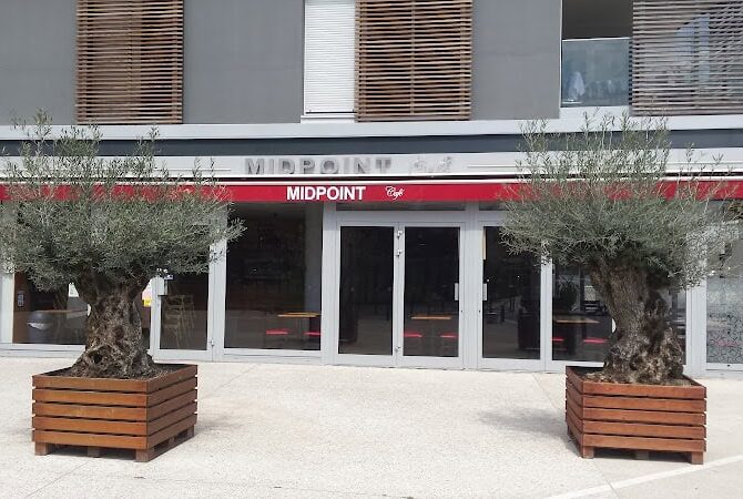 Restaurant Midpoint à Gennevilliers, France