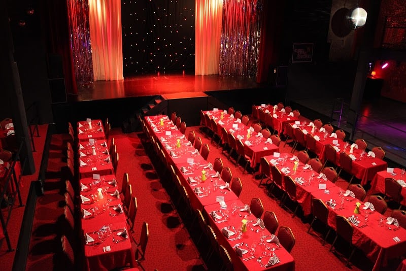 Restaurant Mille et une Etoiles à Charmes, France