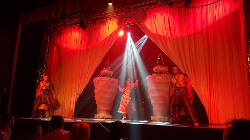 Restaurant Mille et une Etoiles à Charmes, France