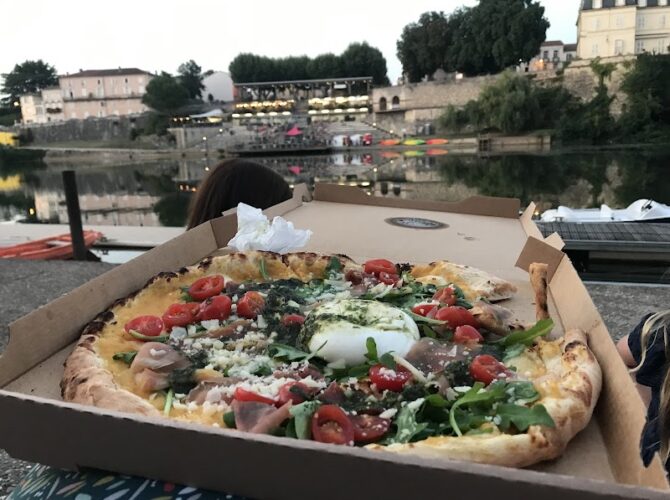 Restaurant Mr.Pizza à Villeneuve-sur-lot, France