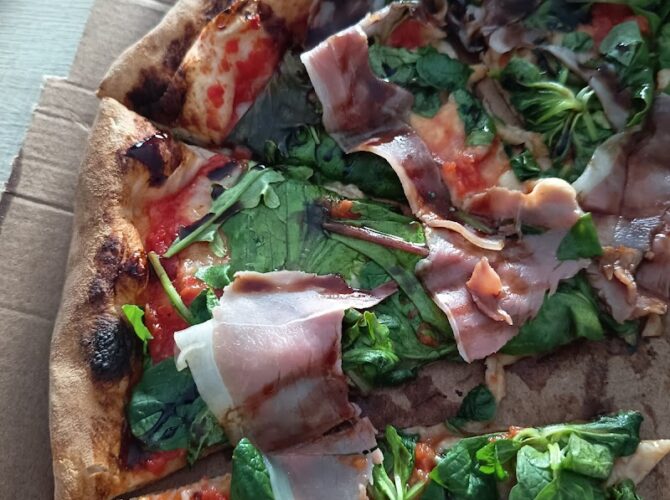 Restaurant Mr.Pizza à Villeneuve-sur-lot, France