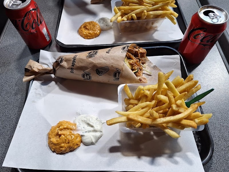 Restaurant Naan Stop 17 eme à Paris, France