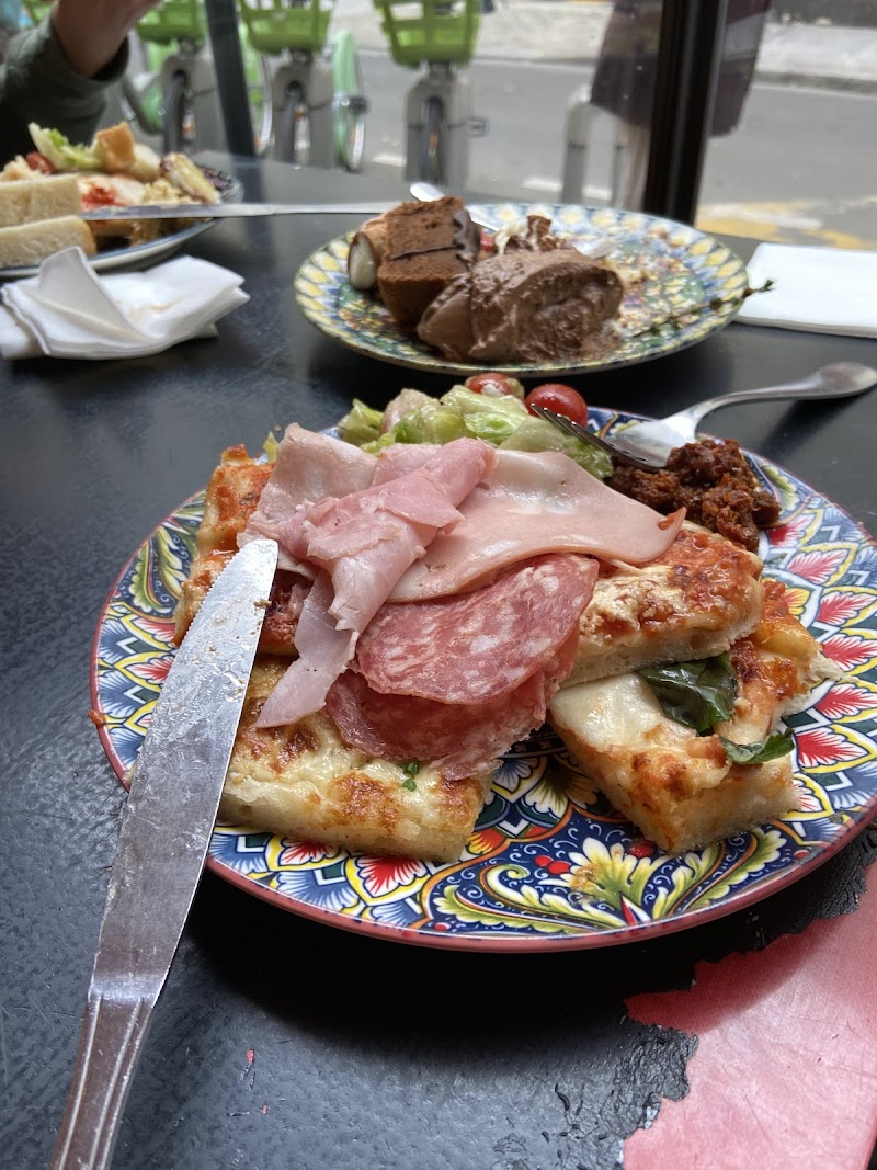 Navigli – Restaurant Italien à Paris, France