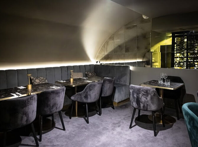 Restaurant Nessia Marais à Paris, France