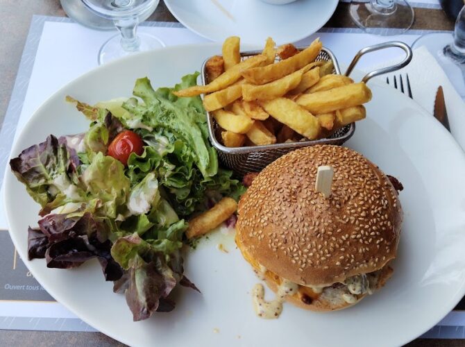 Restaurant Niagara Cafe à Courbevoie, France