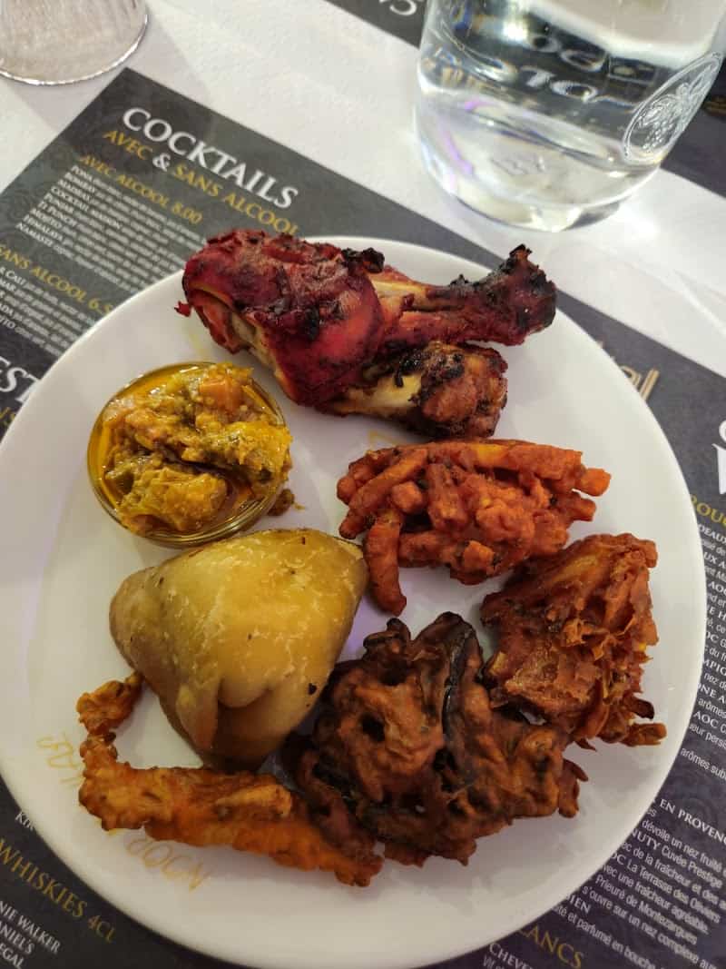 Restaurant Noor mahal à Pontoise, France