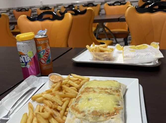 Restaurant O chicken cheese castelnaudary à Castelnaudary, France