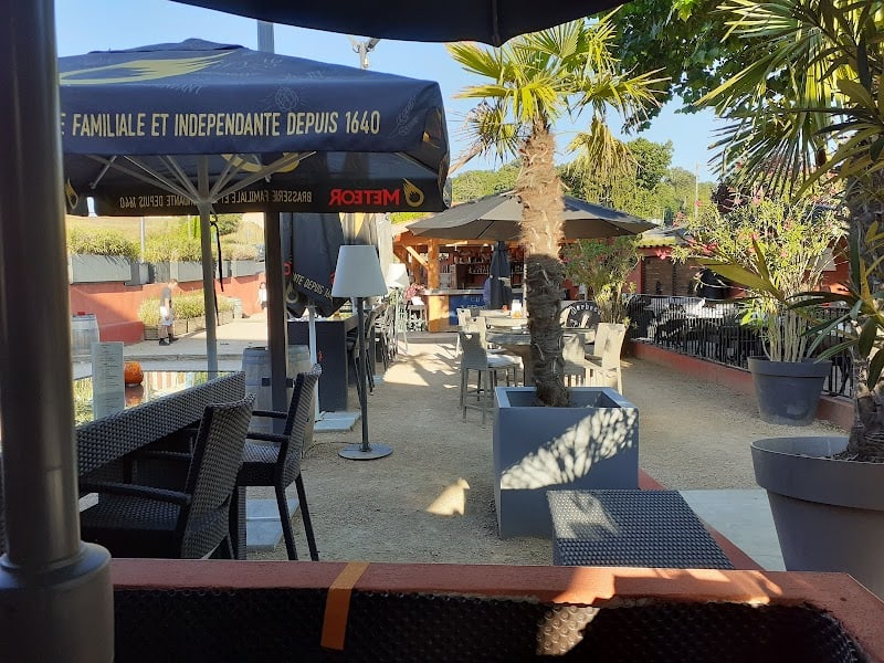 Restaurant O GONES DE SAONE à Fontaines-sur-Saône, France