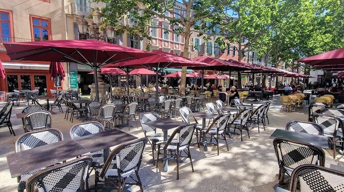Restaurant Ô Trois Cinq Sept à Carcassonne, France