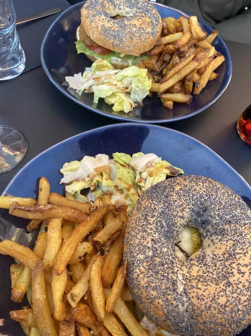 Restaurant Ô Trois Cinq Sept à Carcassonne, France