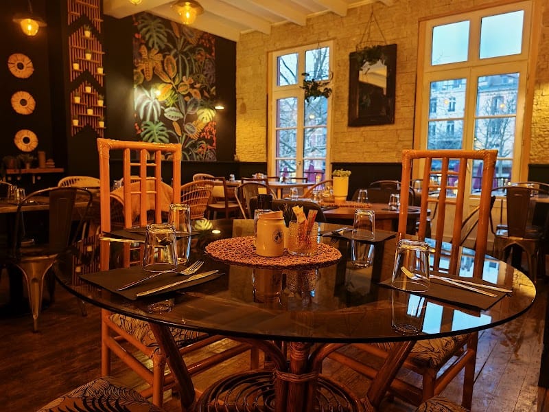 Restaurant Ô Trois Cinq Sept à Carcassonne, France