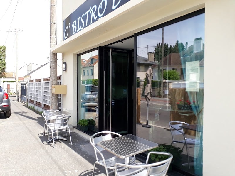 Restaurant O’Bistro _ _ d’à Côté à Conflans-Sainte-Honorine, France