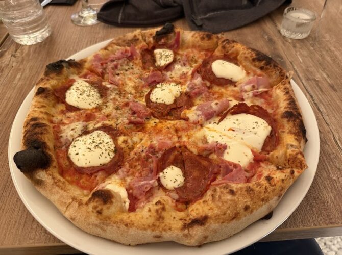 Restaurant Ok Pizza Porte des Allemands à Metz, France