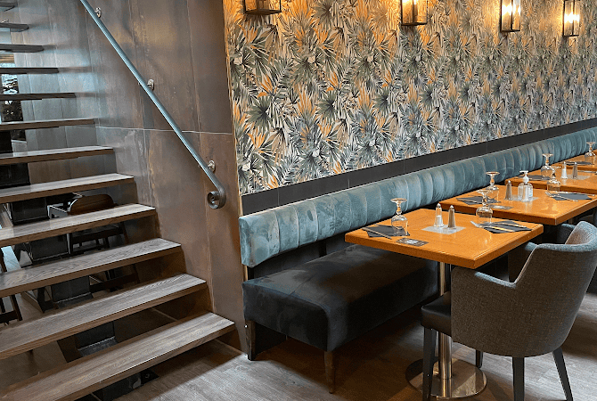 O’Papa restaurant à Saint-Ouen-sur-Seine, France