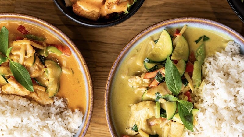 Restaurant OSMOZE 🇹🇭 Cuisine Thaï Authentique à Levallois-Perret, France