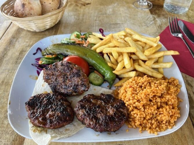 Restaurant OZO GRILL à Garges-lès-Gonesse, France