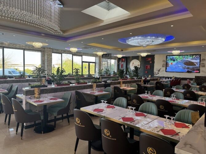 Restaurant Palais de Mazarin à Chilly-Mazarin, France