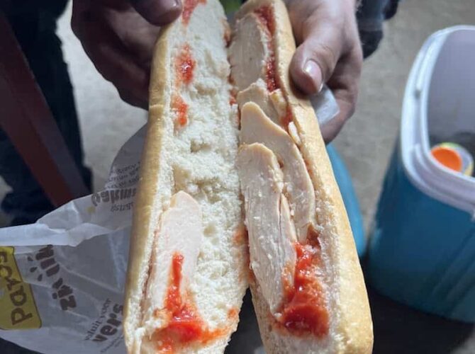 Restaurant Panos Q8 Le Roeulx à Le Rœulx, Belgique