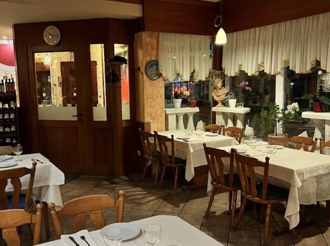 Restaurant Pantheon à Saarlouis (Sarrelouis), Allemagne