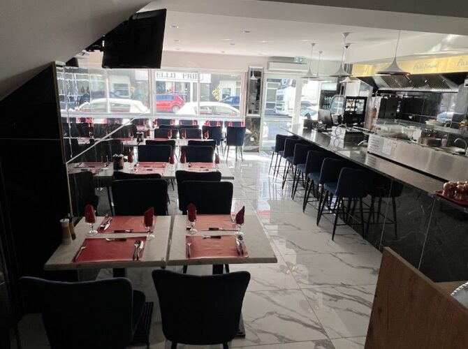 Restaurant Paristanbul à Rochefort, France