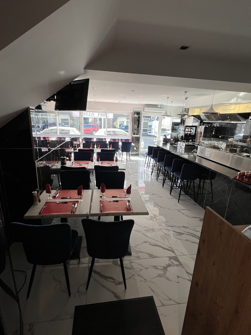 Restaurant Paristanbul à Rochefort, France