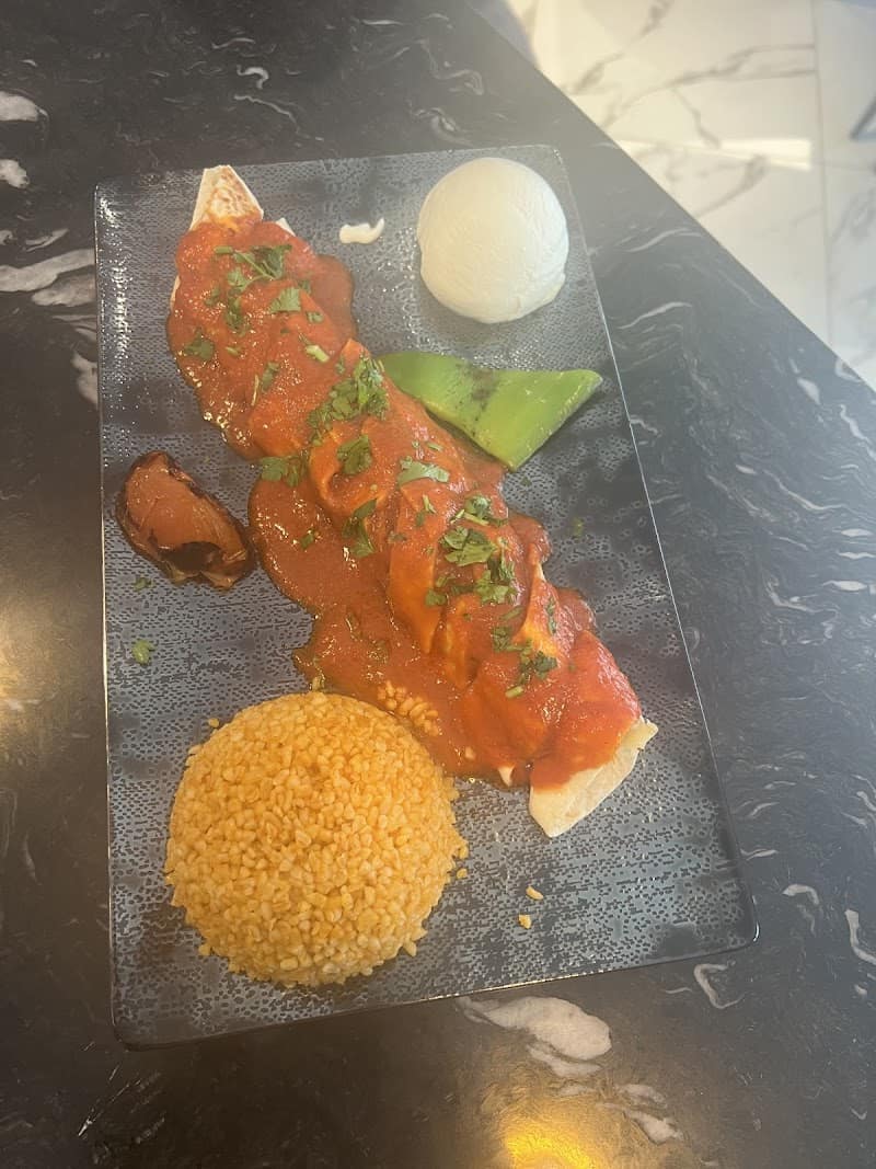 Restaurant Paristanbul à Rochefort, France