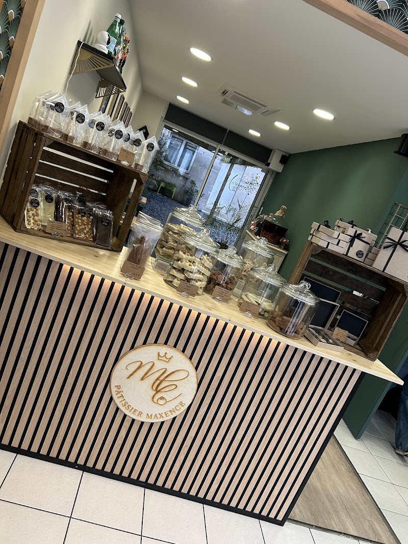 Restaurant Pâtissier Maxence à Carignan, France