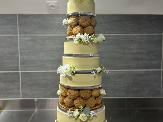 Restaurant Pâtissier Maxence à Carignan, France