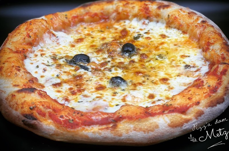 Restaurant Pizz-a-dom à Metz, France