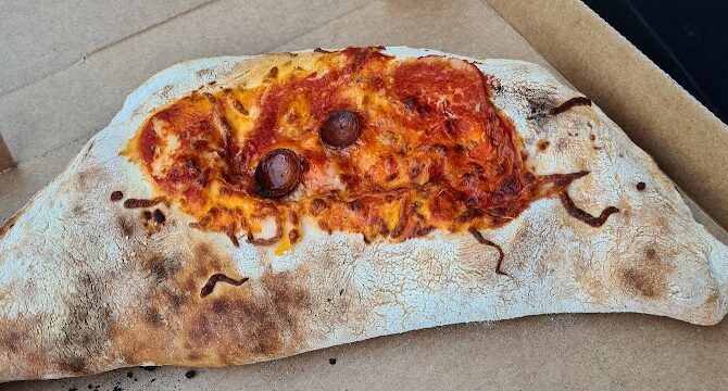 Restaurant Pizza Artisanale à Dourdan, France