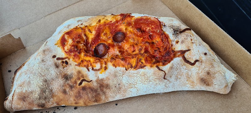 Restaurant Pizza Artisanale à Dourdan, France