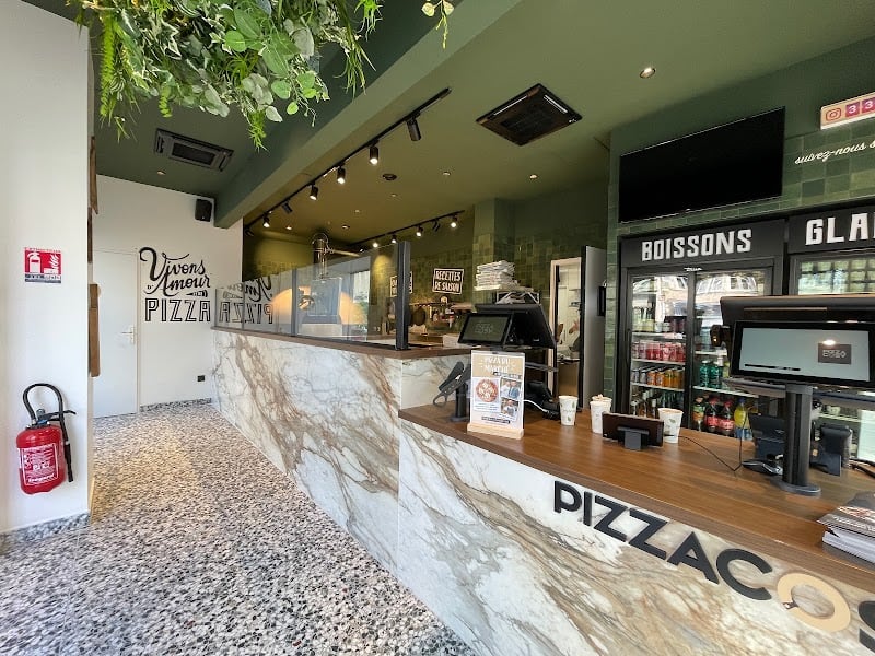 Restaurant Pizza Cosy à Rochefort, France