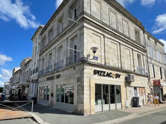 Restaurant Pizza Cosy à Rochefort, France