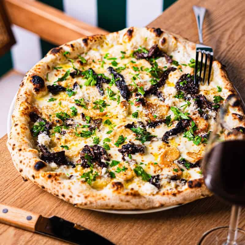 Restaurant Pizza Cosy à Caluire-et-Cuire, France