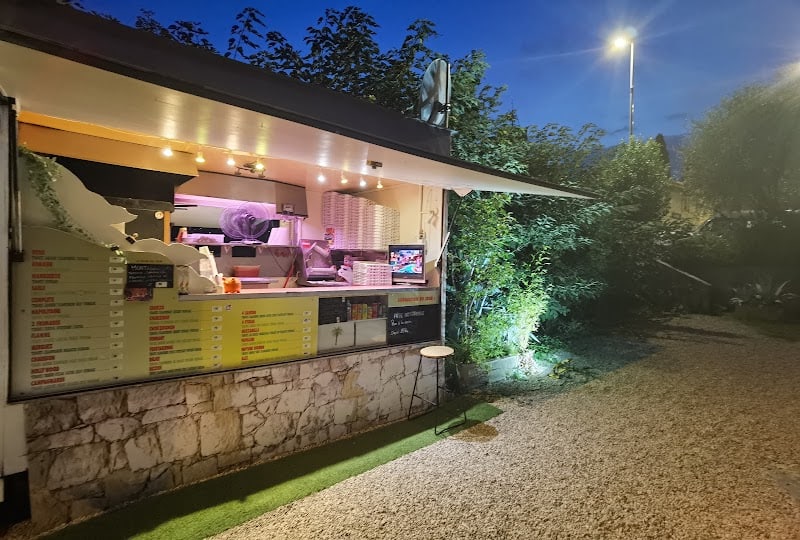 Restaurant Pizza Delphine & Alex à La Colle-sur-Loup, France