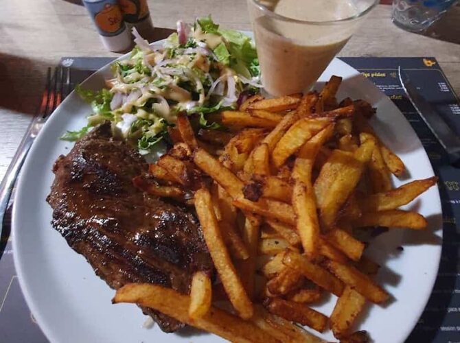 Restaurant Pizzeria Du Bowling à Caudry, France