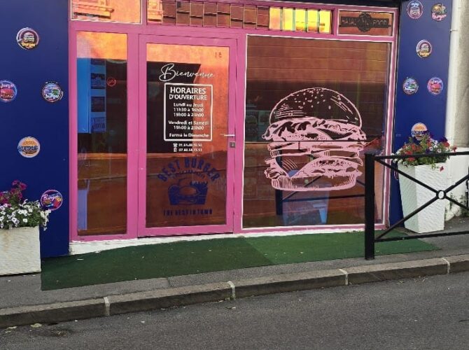 Restaurant Pizz’s and burg’s à Champlan, France