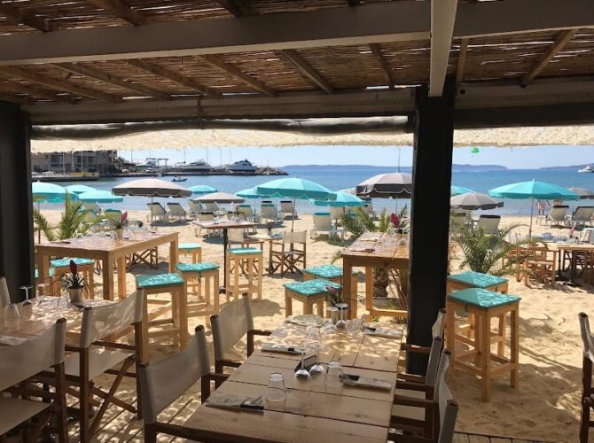 Restaurant PLAGE PRIVÉE LA PAYOTTE BY SJ à Bormes-les-Mimosas, France