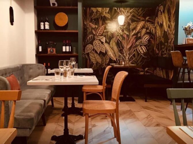 Restaurant Plan B à Dinan, France