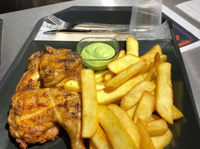 Restaurant Poivre & Sel à Aulnay-sous-Bois, France