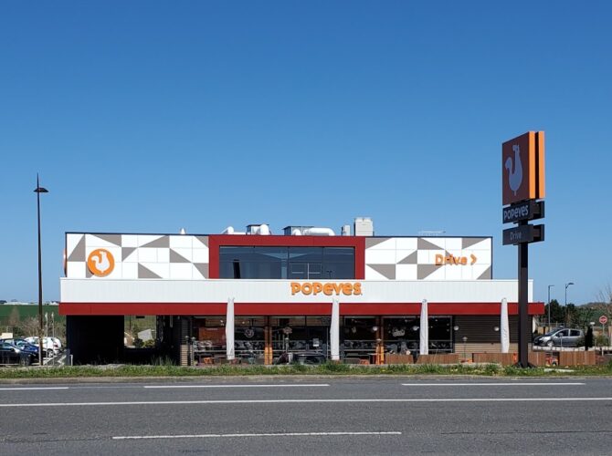 Restaurant Popeyes Louisiana Chicken Bourges à Bourges, France