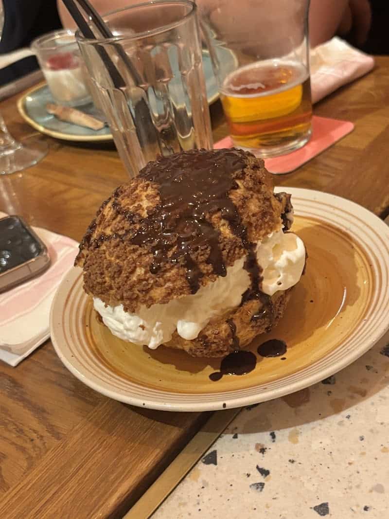 Restaurant P’tit coco Levallois à Levallois-Perret, France