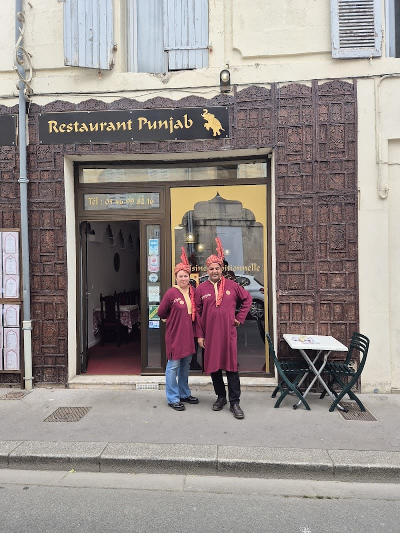 Restaurant PUNJAB à Rochefort, France
