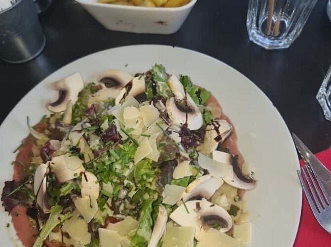 Restaurant Quartier gourmand à Cogolin, France