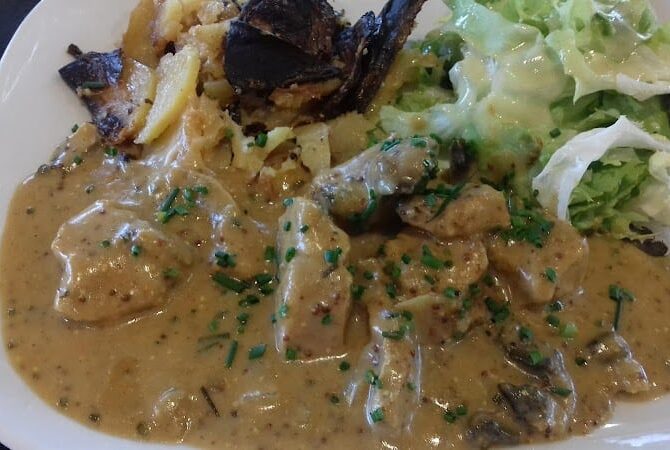 Restaurant Quartier gourmand à Cogolin, France