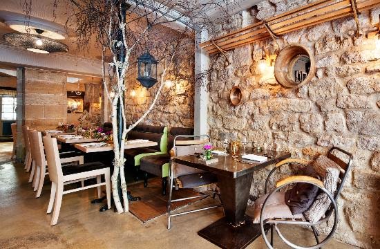 Restaurant Qui plume la lune à Paris, France